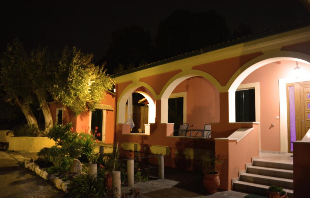 Villa Skafonas Sinarádes المظهر الخارجي الصورة